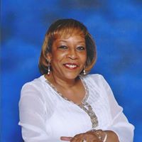 Bernadette Henderson Photo 21