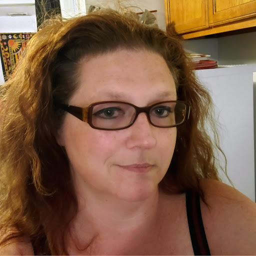 Erika Johnson Photo 10