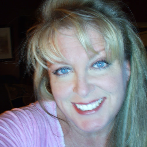 Katherine Hull Photo 34
