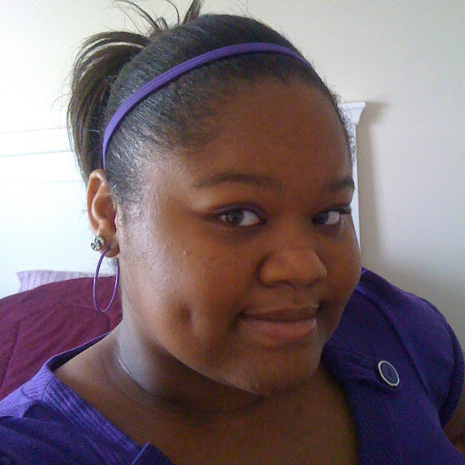 Selena Robinson Photo 30