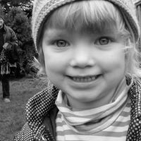 Rebecca Mayes Photo 13