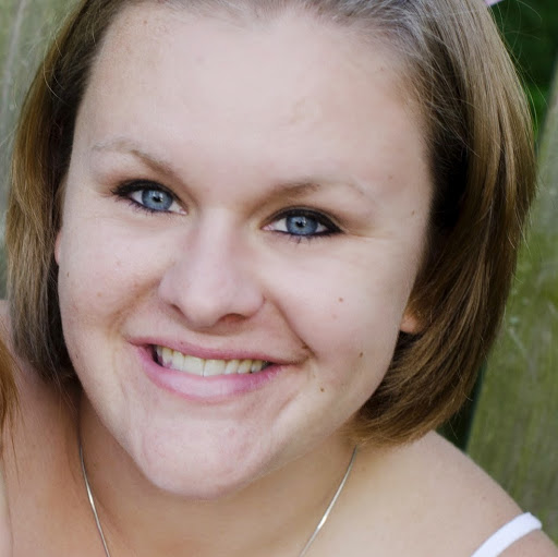 Sara Sauer Photo 9