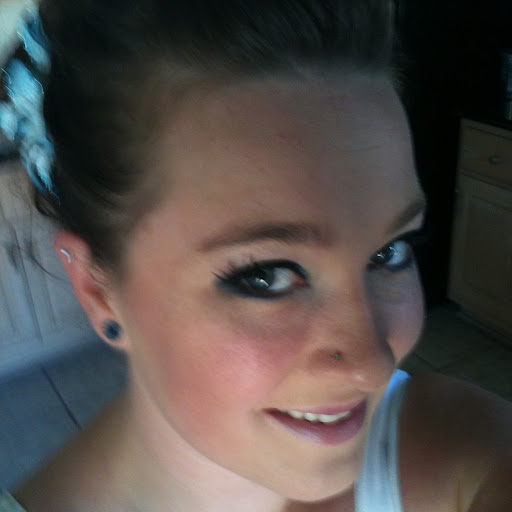 Angela Hibbs Photo 12
