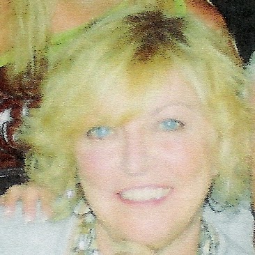 Carolyn Middleton Photo 36