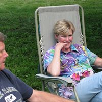 Leslie Hubbard Photo 38