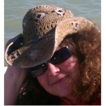 Lori Moulton Photo 12