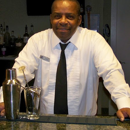 Calvin Anderson Photo 30