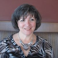 Heidi Macdonald Photo 36