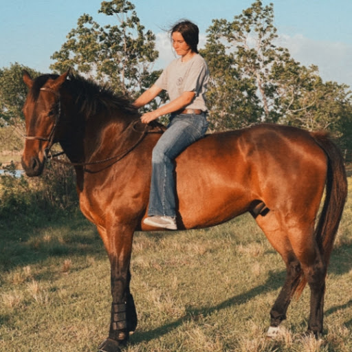 Kathryn Leblanc Photo 16