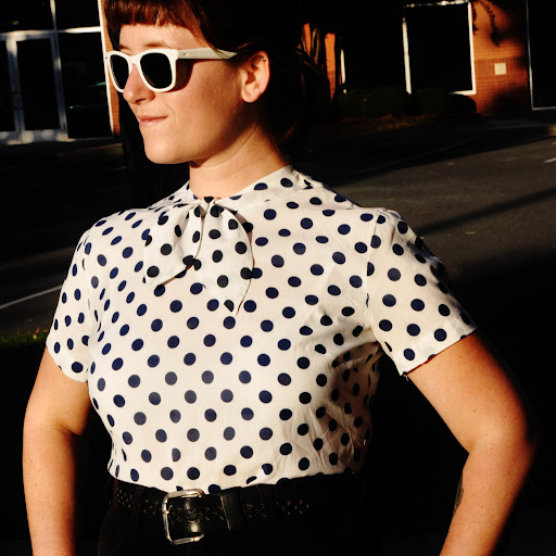 Julia Simon Photo 31