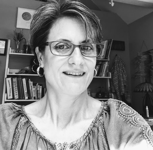 Suzanne Lang Photo 35
