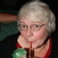 Gwen Hardin Photo 9