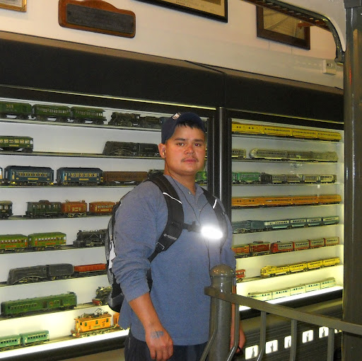 Gilberto Robles Photo 18