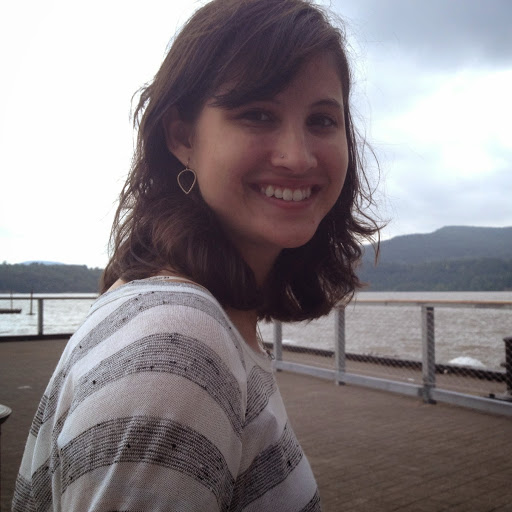 Christina Brown Photo 39