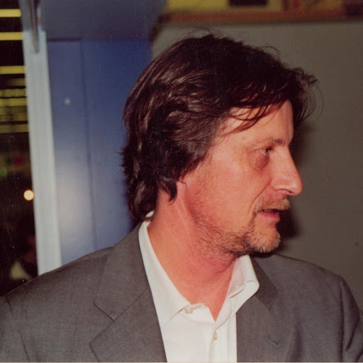 Michael Schulte Photo 41