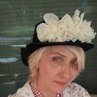 Dawn Garrett Photo 26