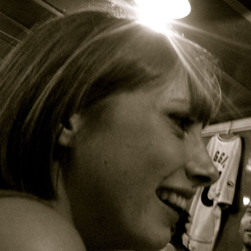 Anna Beasley Photo 37