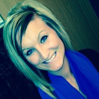 Elizabeth Pickett Photo 26