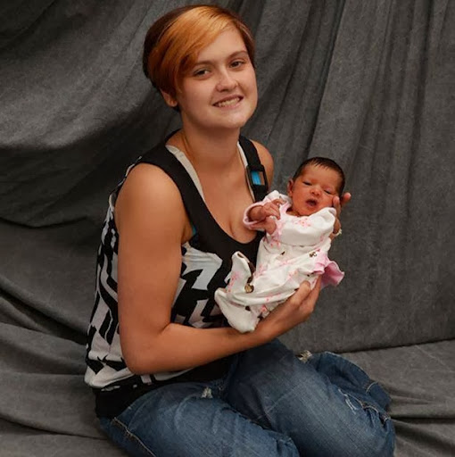 Morgan Ellis Photo 6
