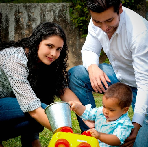 Sandra Chacon Photo 13