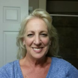 Pamela Parish Photo 34