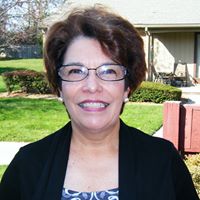 Gloria Russell Photo 12