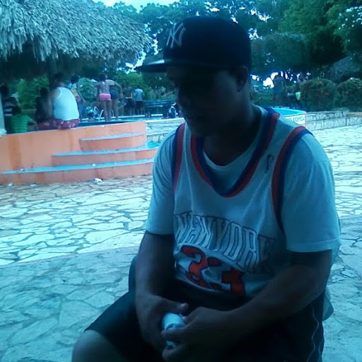 Juan Taveras Photo 16