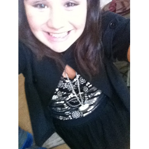 Melanie Villarreal Photo 23