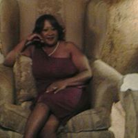 Sonya Holmes Photo 35