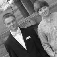 Christy Brewer Photo 13