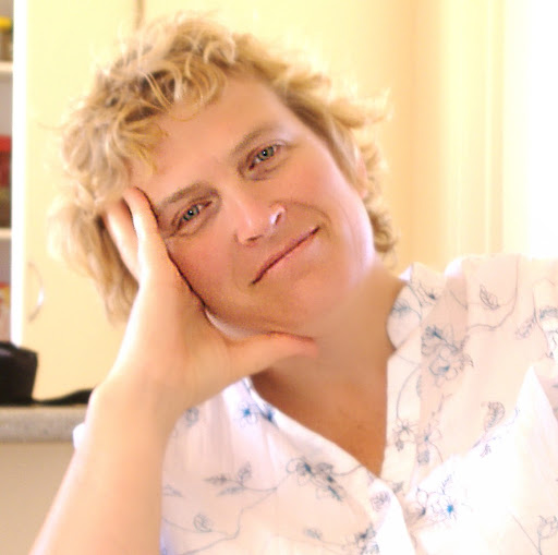 Ruth Clarke Photo 31
