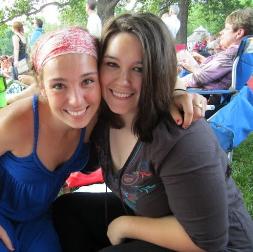 Annie Murphy Photo 31
