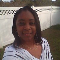 Sheila Locke Photo 13