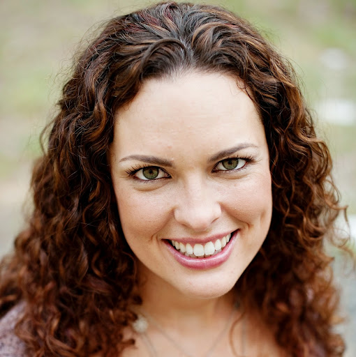 Jennifer Moffitt Photo 14