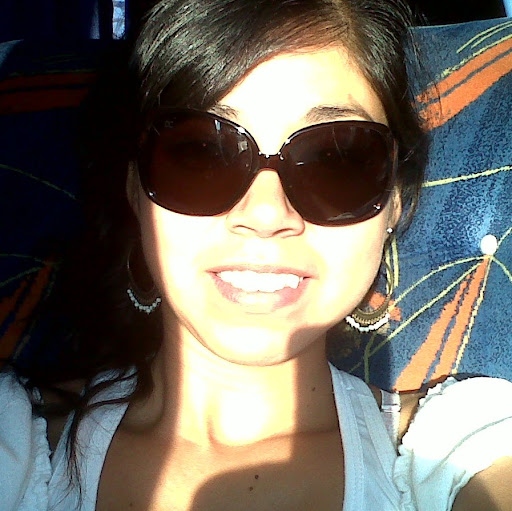 Becky Gutierrez Photo 44
