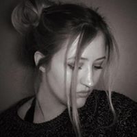 Emily Bowen Photo 11