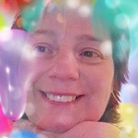 Pauline Starkey Photo 13