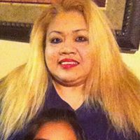 Vicky Gomez Photo 24