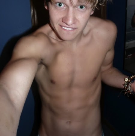 Tommy Jeffries Photo 23