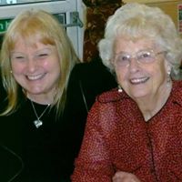 Jane Parry Photo 31