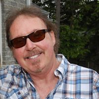 Peter Magee Photo 17