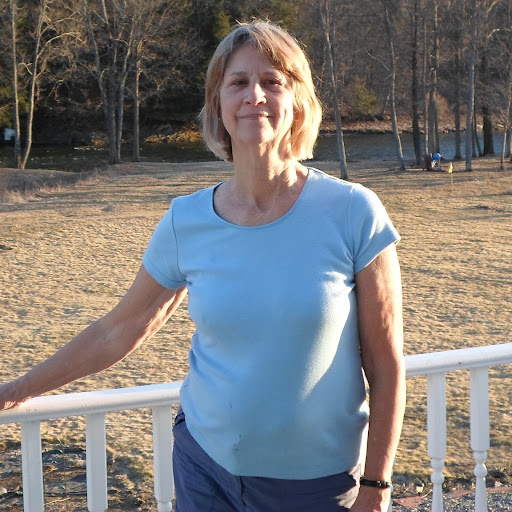 Debbie Bailey Photo 30