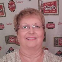 Michele Stephenson Photo 24