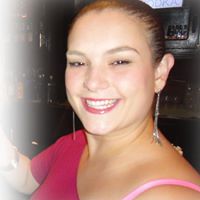 Debra Gomez Photo 28