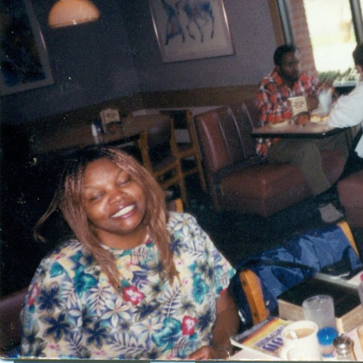 Cynthia Kelly Photo 11
