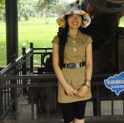Yen Tran Photo 21