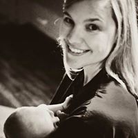 Kelly Milner Photo 32