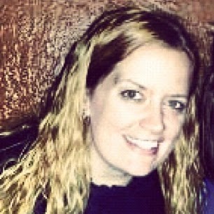Amanda Anthony Photo 40