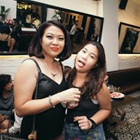 Huyen Pham Photo 22