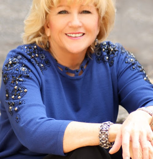 Carla Hunt Photo 34